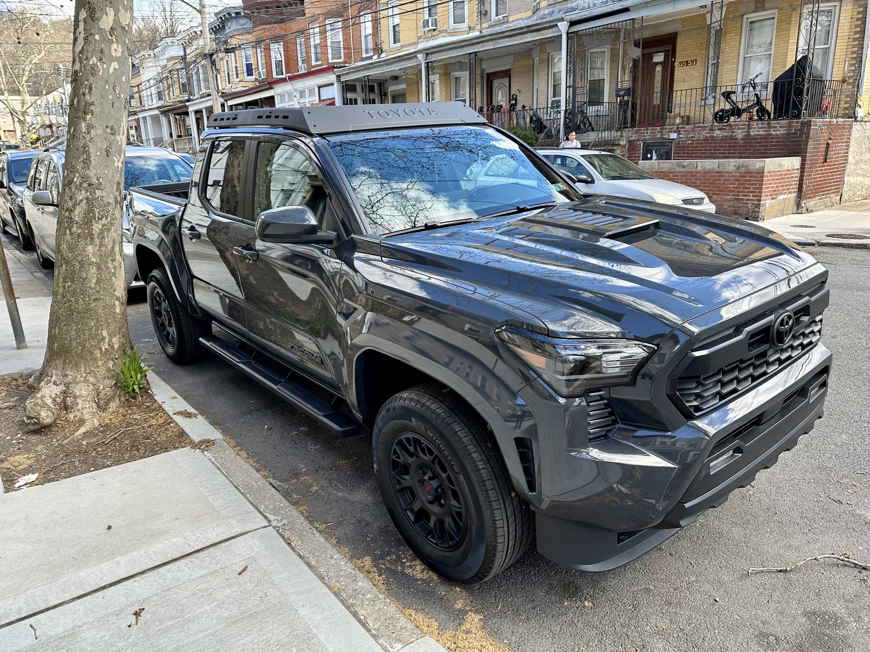2024 Tacoma 2024 TRD Sport with 18" TRD Wheels, Black Tailgate Insert, Toyota Roof Rack, Tube Steps IMG_1247