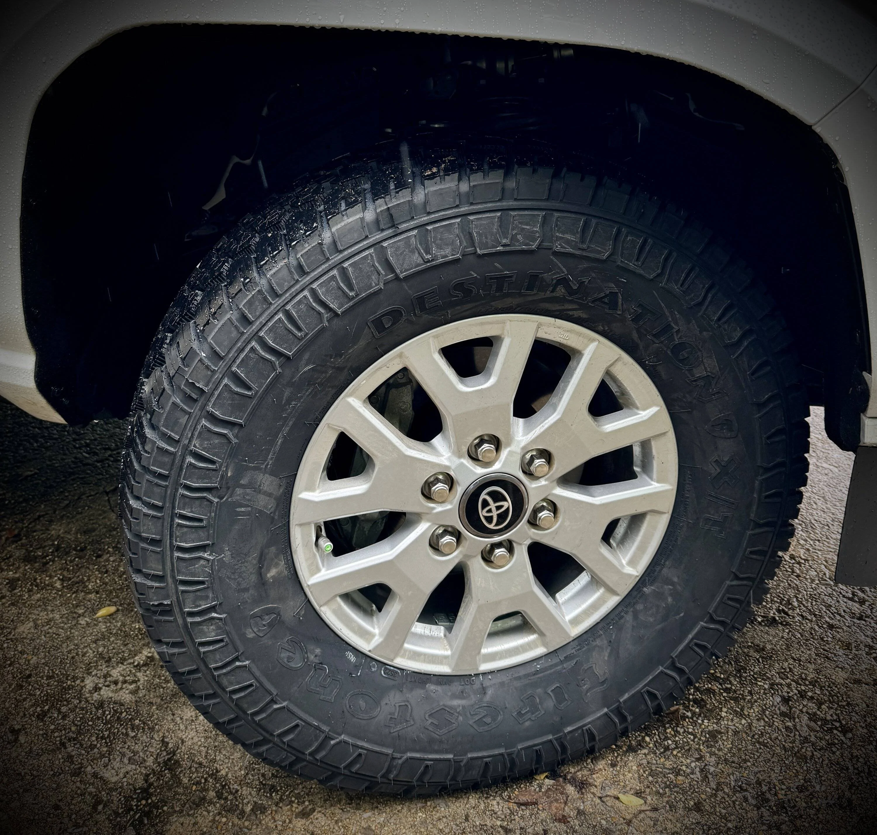 2024 Tacoma SR5 biggest tires w/no mods? IMG_1273