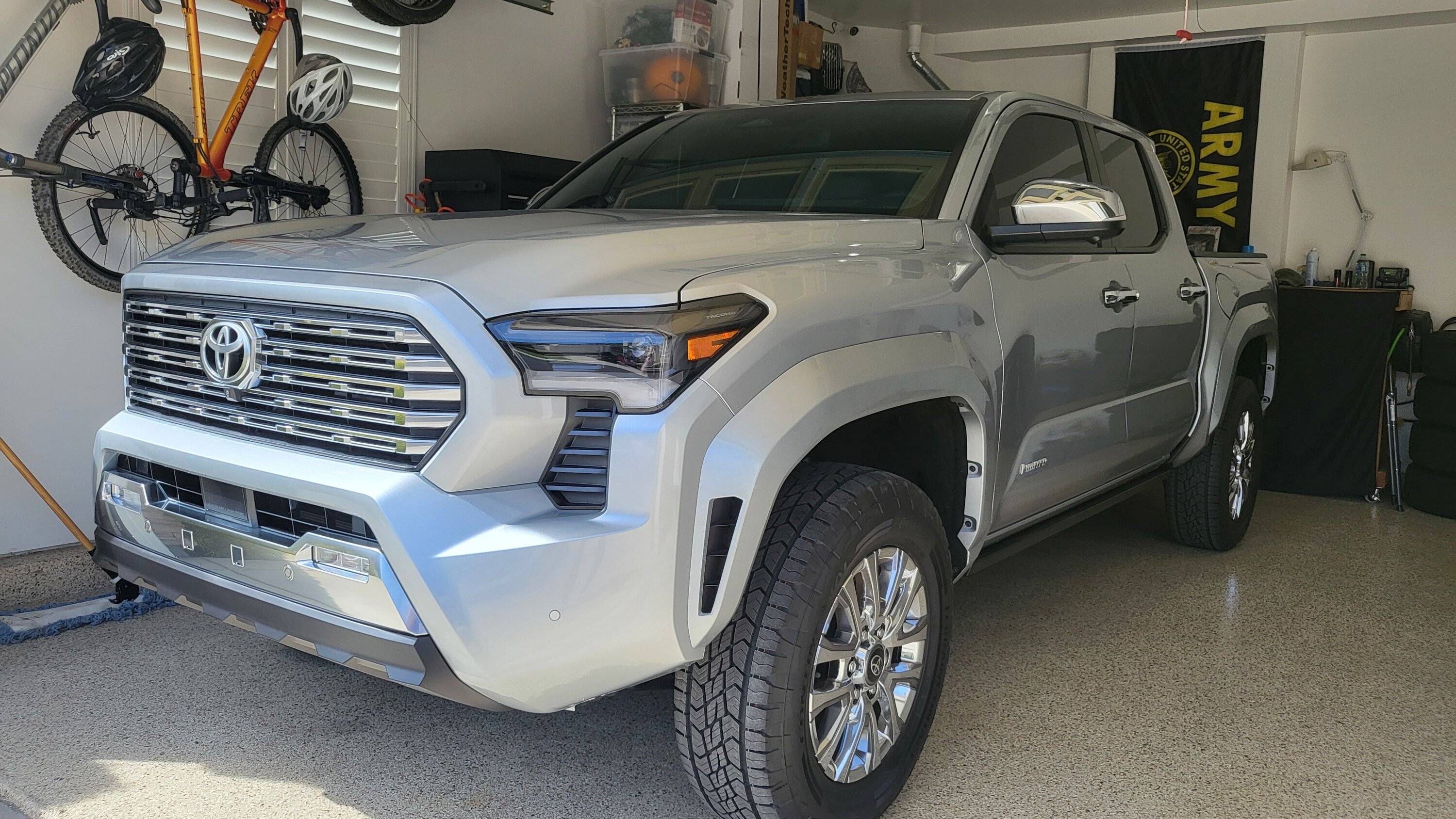 2024 Tacoma CELESTIAL SILVER METALLIC 2024 Tacoma Thread (4th Gen) 20240410_152151