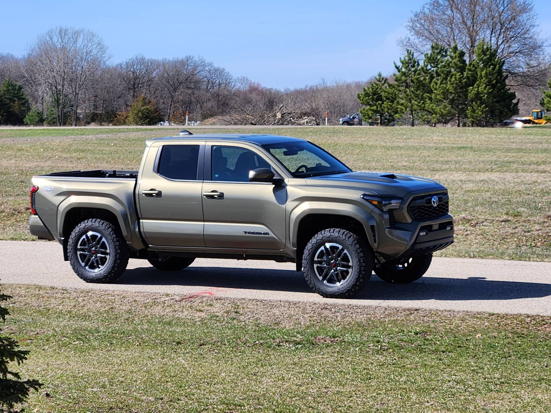 2024 Tacoma Ride Quality:  Sport vs. Offroad thumbnail_20240413_154650