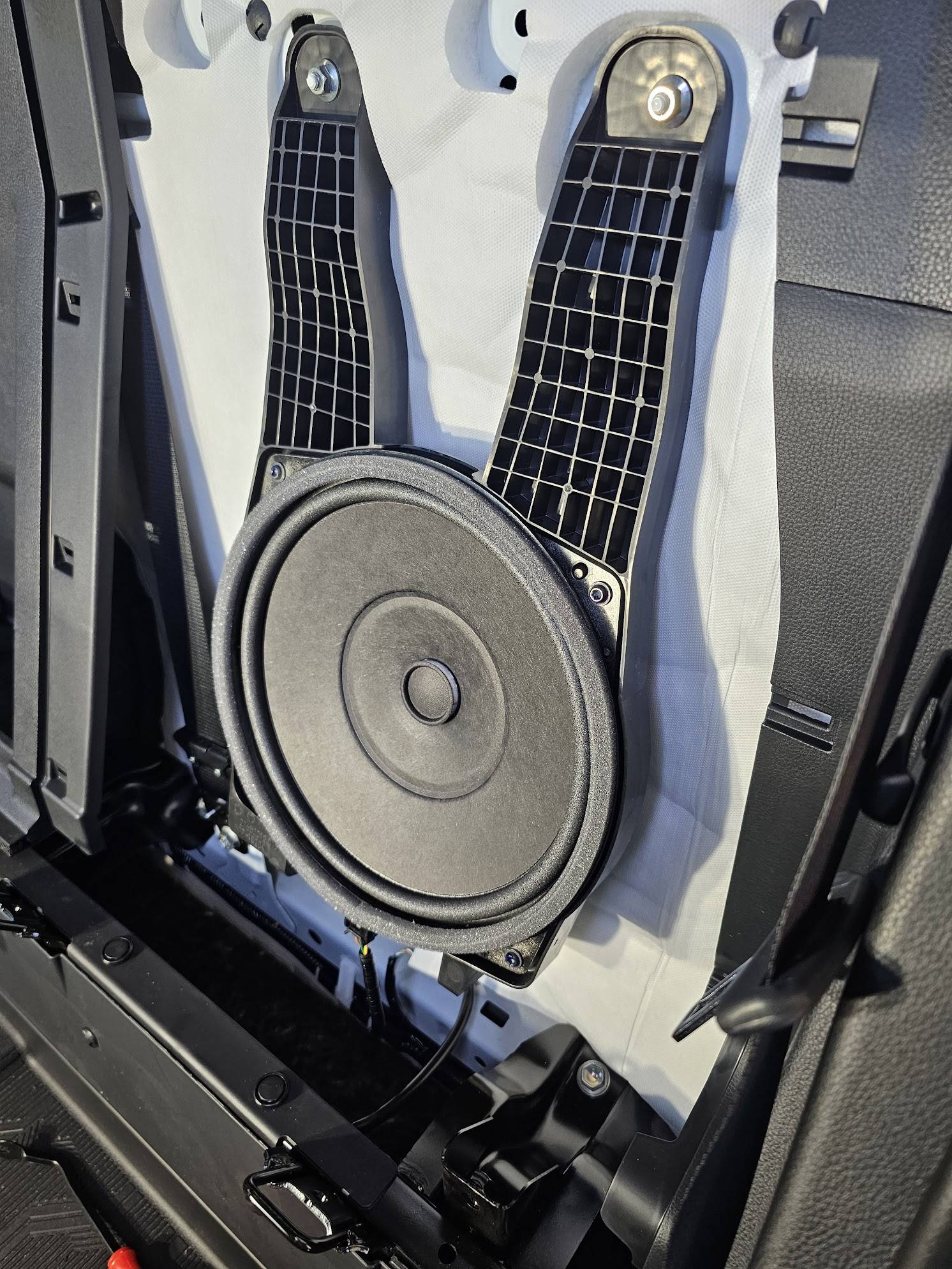 2024 Tacoma Dimensions of factory JBL 8" Subwoofer? [updated with measurements of 6" speakers and 10" subwoofer] 20240421_123026
