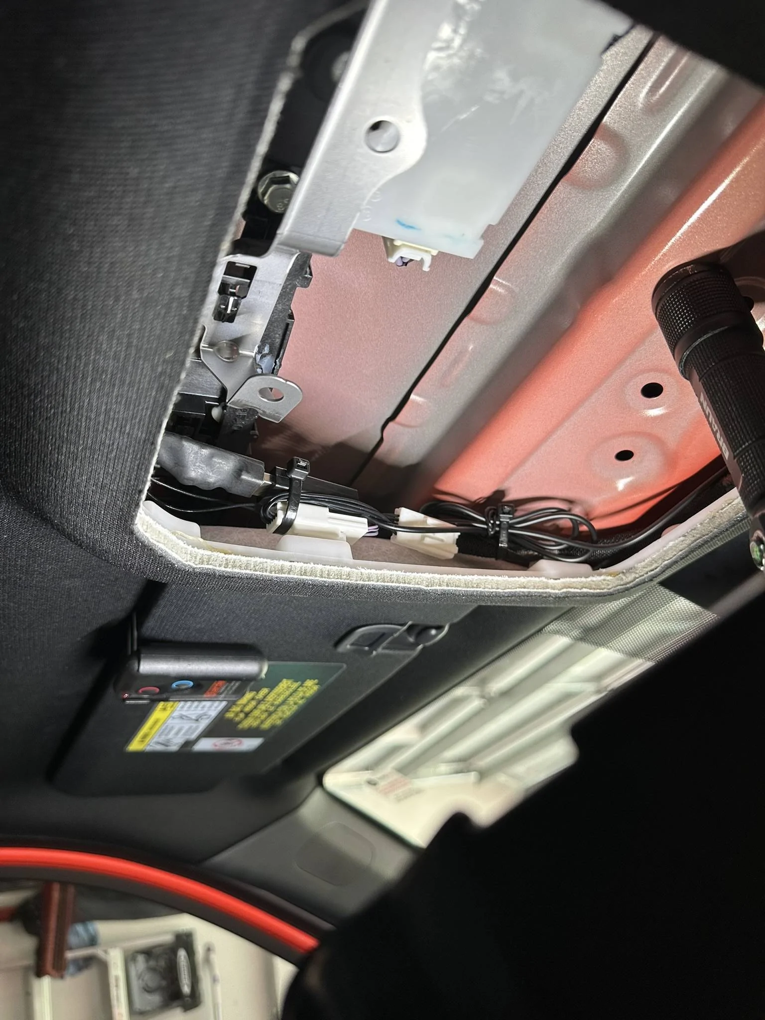 2024 Tacoma 5 pin Power for Uniden R7 (Solved) IMG_5015