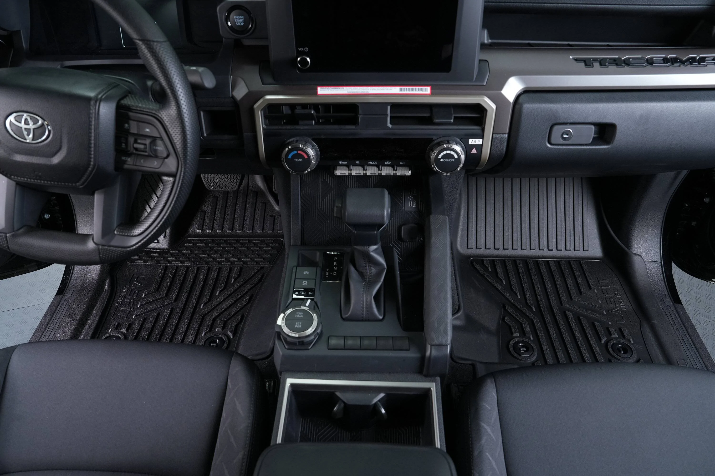 Toyota Tacoma 2024 1st Row Mats.webp