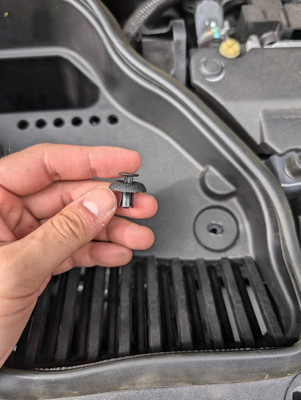 2024 Tacoma 3 minute amber LED turn signal swap (no tools required) PXL_20240721_213842803.MP