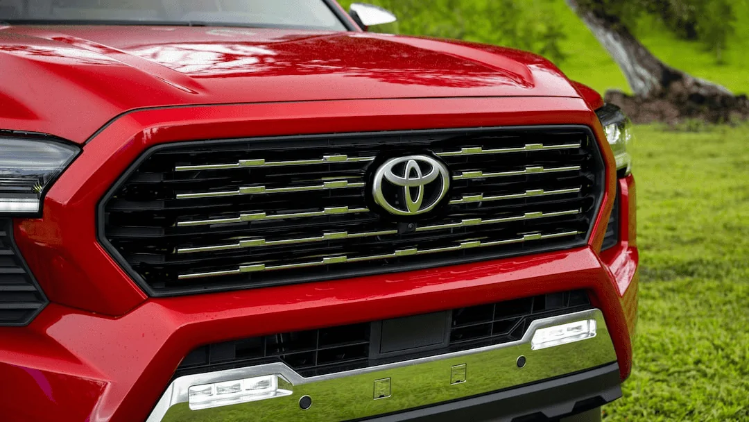 2024-Toyota-Tacoma-Limited-005aa.webp