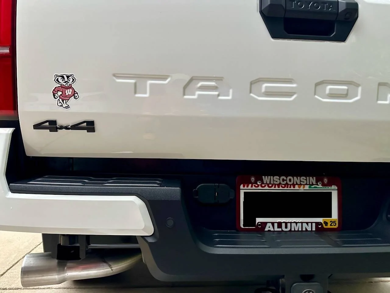 2024 Tacoma Rear Window Decals! What's on your rear window! 📸 G99aUPc