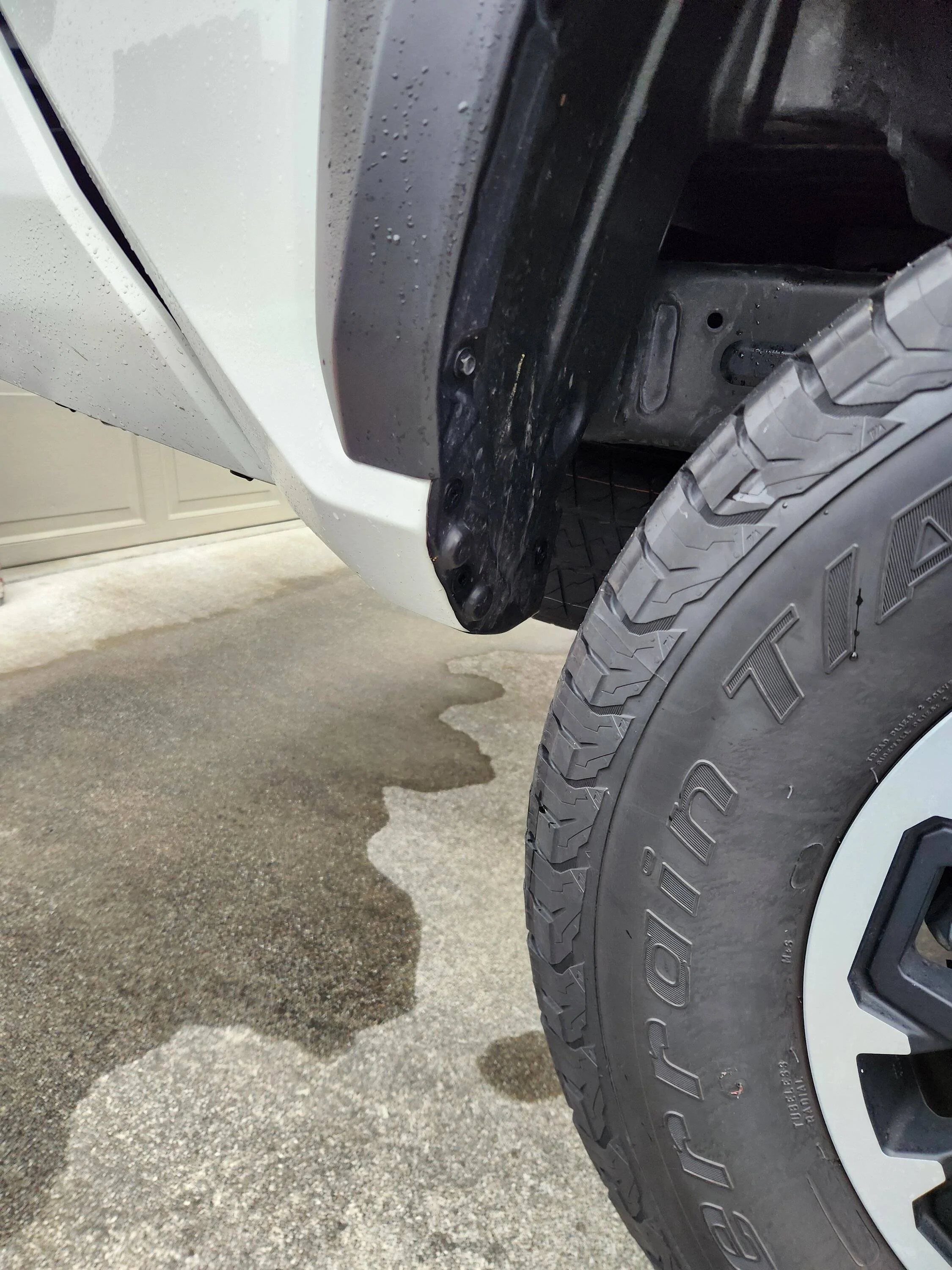 2024 Tacoma Muslogy Mudflaps Review Mudflaps (3)