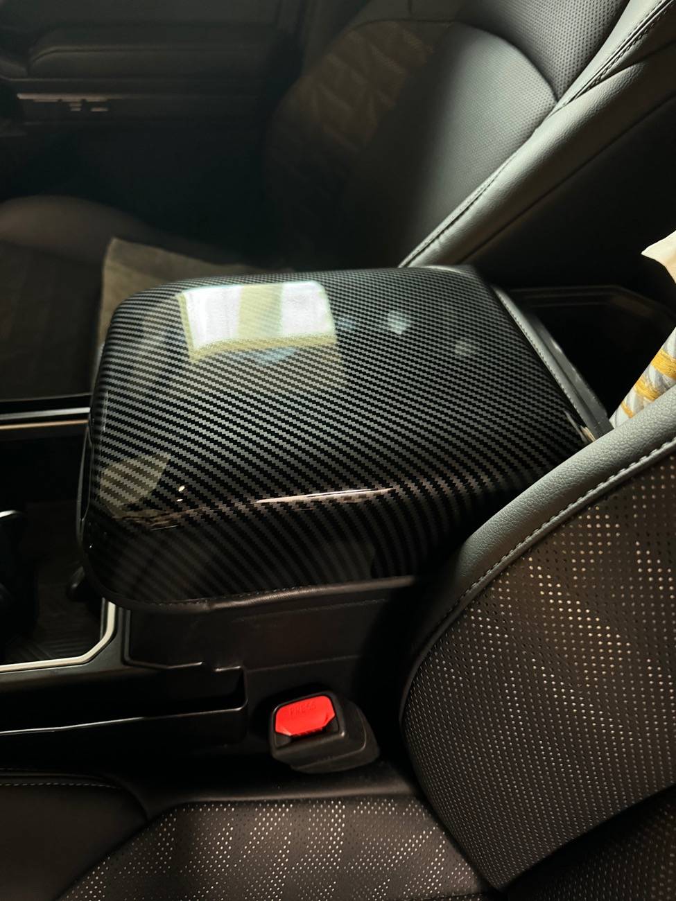 2024 Tacoma Muslogy Hard Shell Center console cover - installed photos IMG_0665