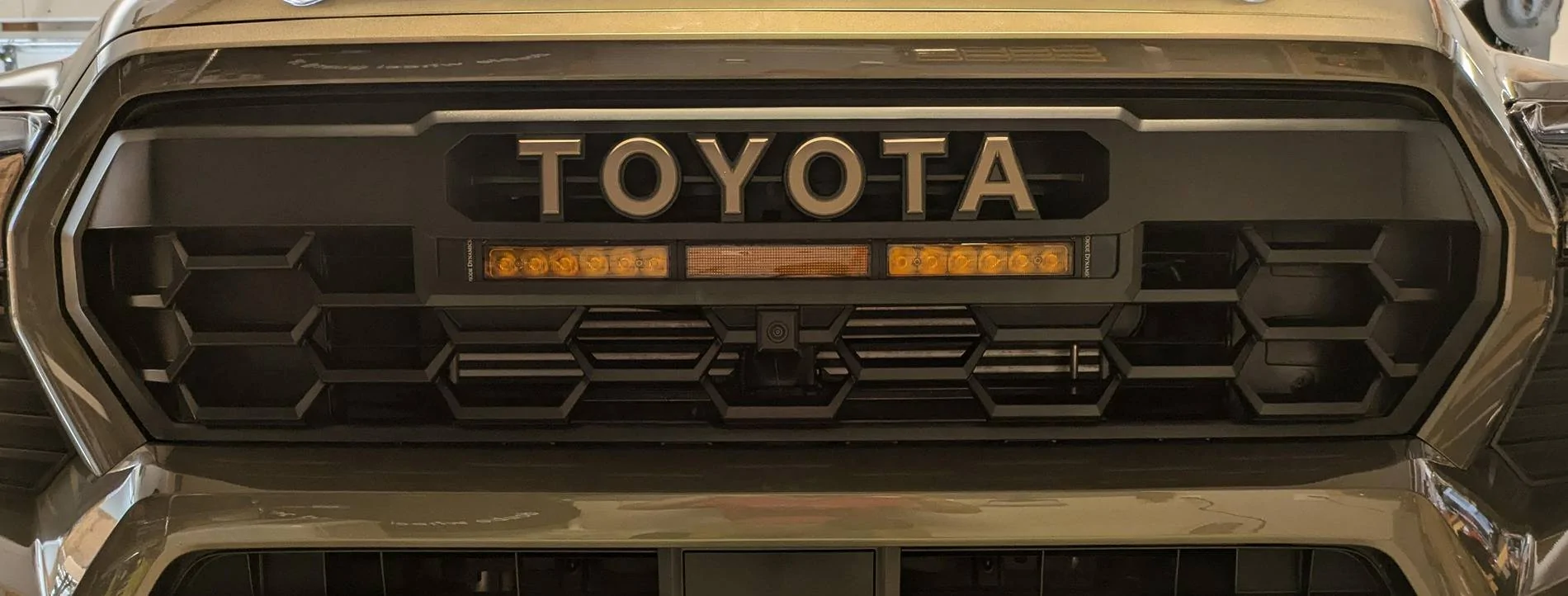 2024 Tacoma DIY: Heritage Grille + Diode Dynamics 18" light bar on a vehicle without factory AUX 2024-11-09 14.49.39a