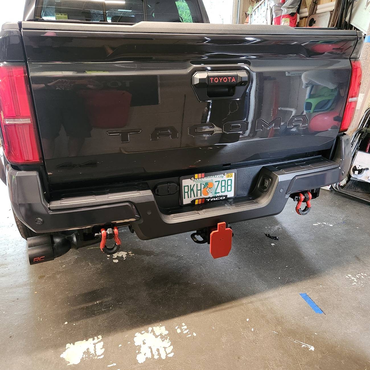 2024 Tacoma Recovery shackles 20240622_185227