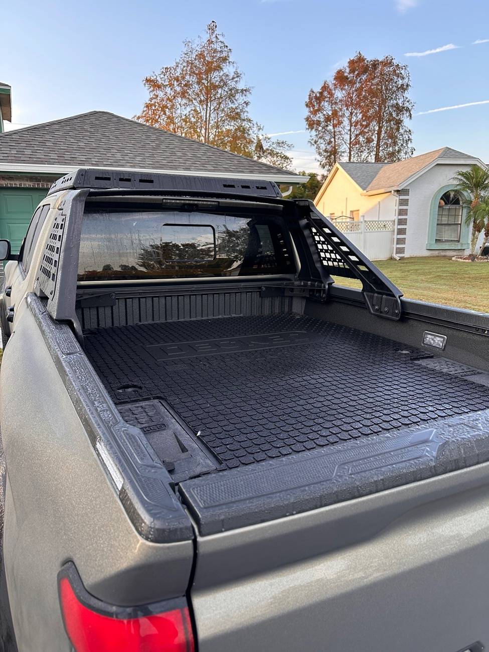 2024 Tacoma Best HD retractable tonneau that a rack can be mounted on to? IMG_4210