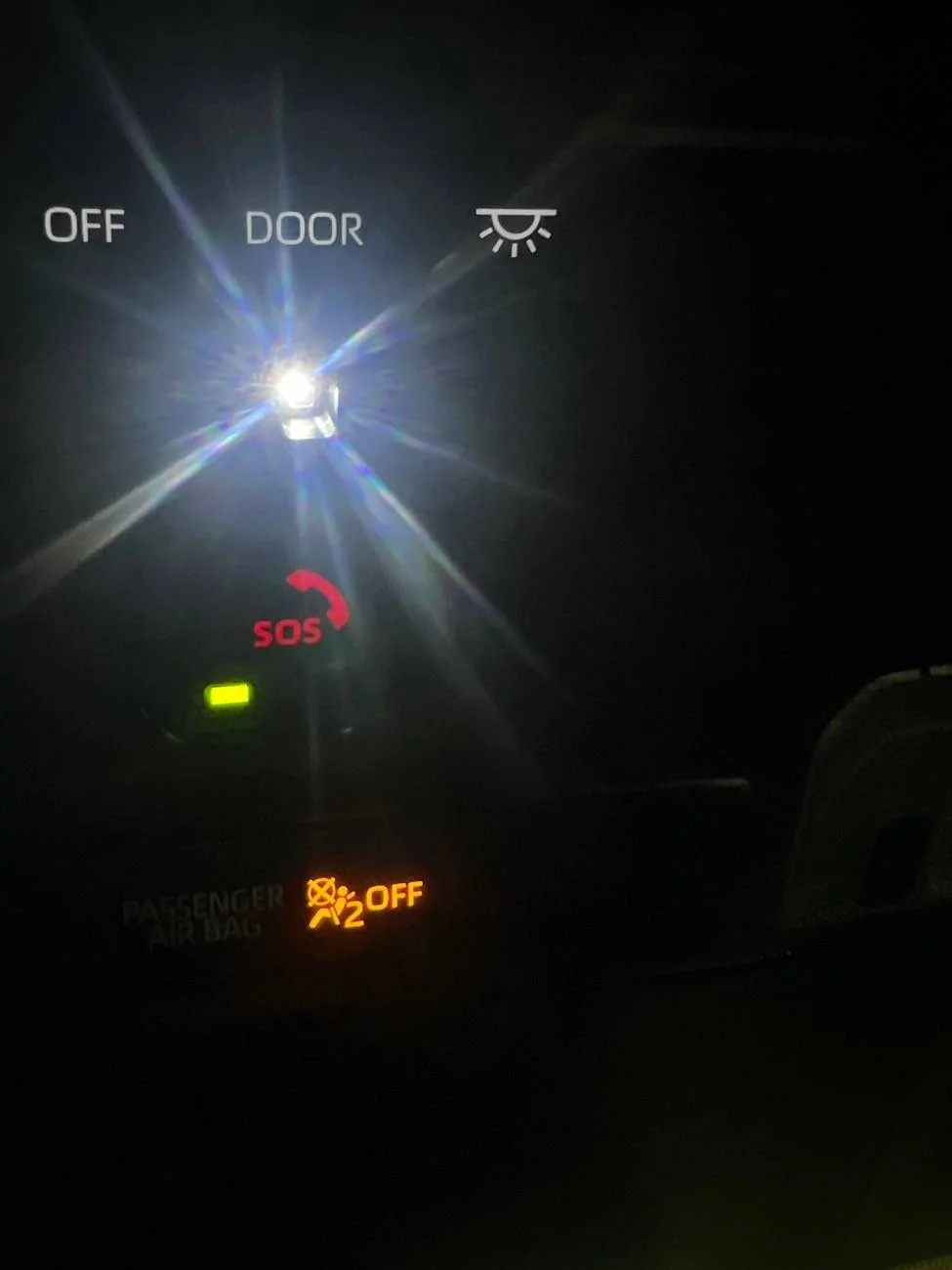 2024 Tacoma What is this light on the headliner? IMG_5808