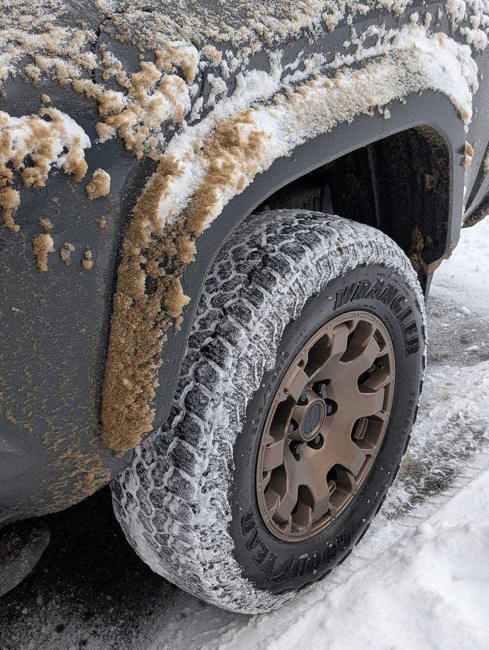 Rear slush pattern resulting from inadequate stock flap on front.jpg
