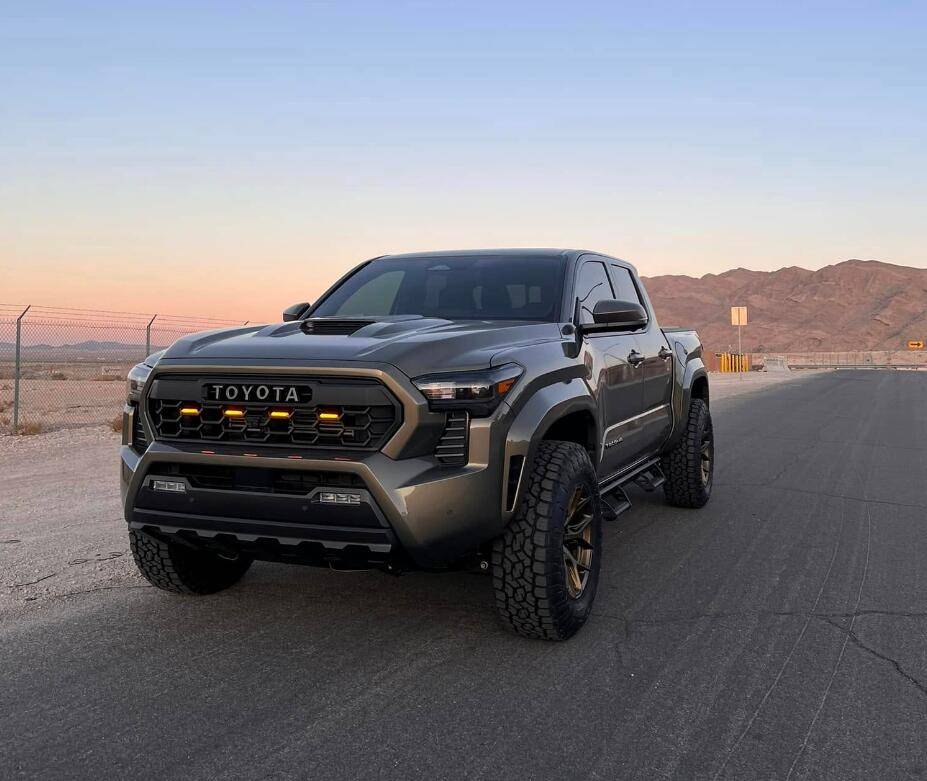 2024 Tacoma Explain to me wheel width in correlation to tire size 1738327824629-mt