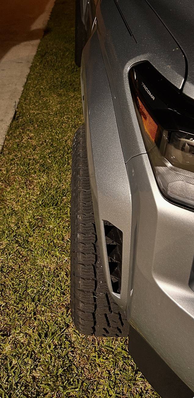 truck-tire-front-view-jpeg.jpg