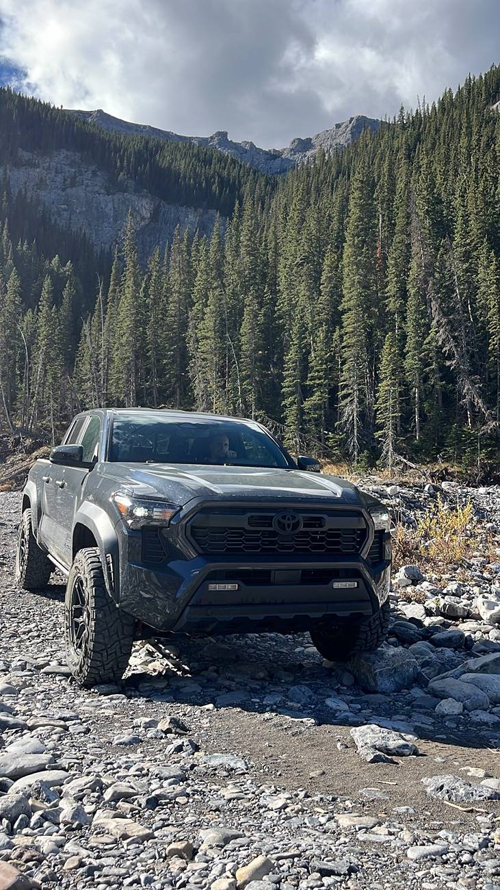 2024 Tacoma HELP! +25 or +35 offset? IMG_6367