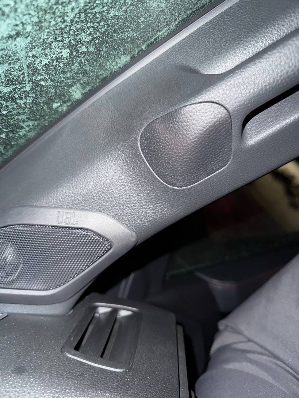 2024 Tacoma Passenger side grab handle- A pillar IMG_4873