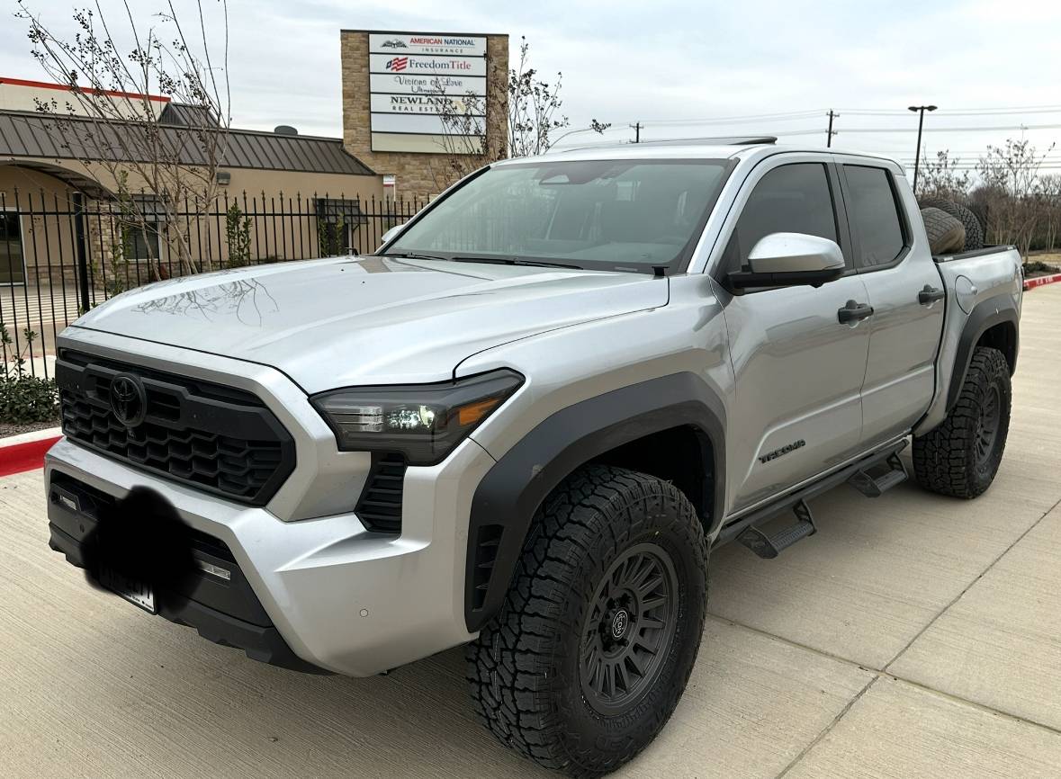 2024 Tacoma HELP! +25 or +35 offset? IMG_9876