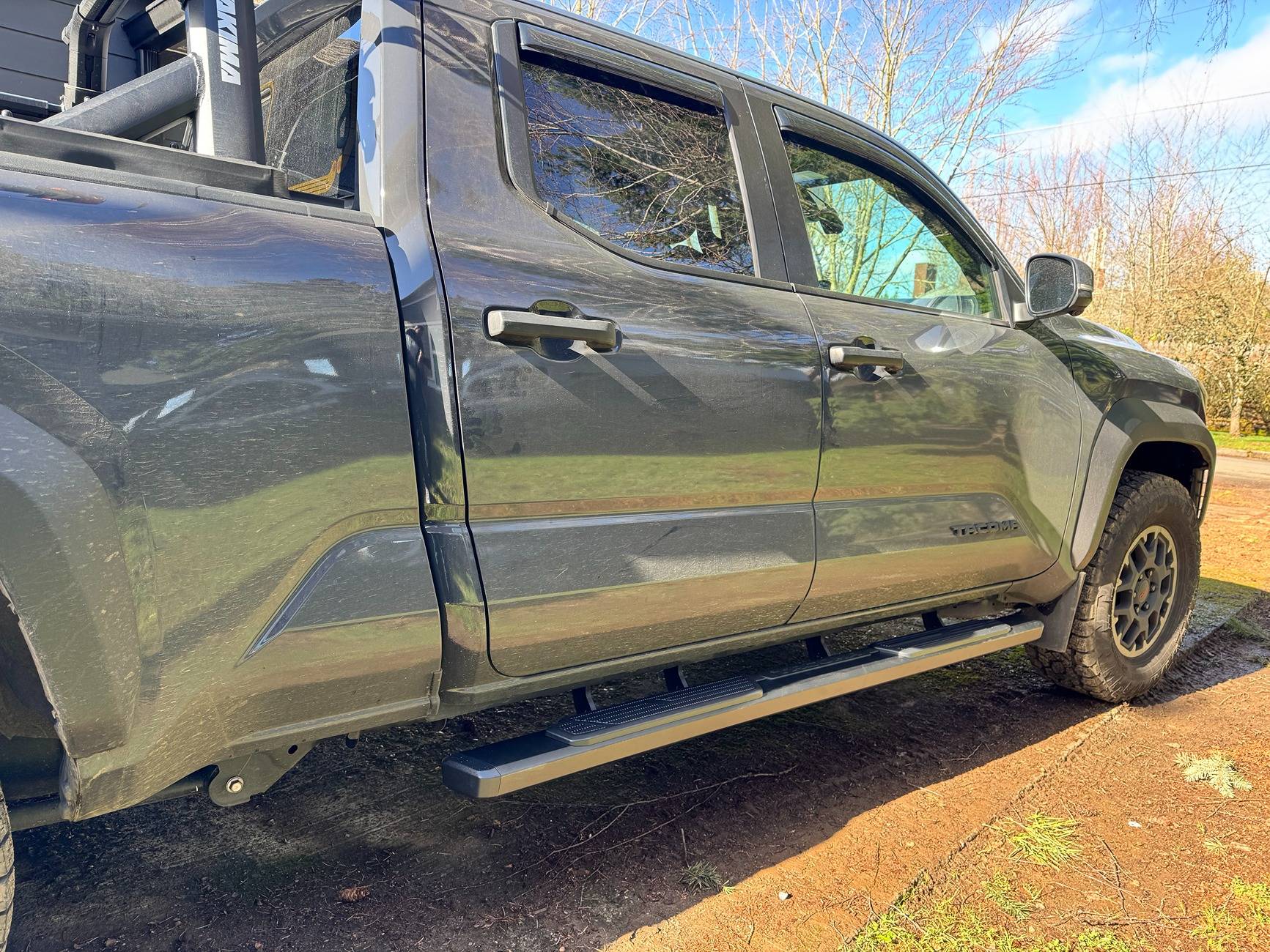 2024 Tacoma OEM 5" Oval Tube Steps & Canadian (Wider) Mud Flaps Installed IMG_0177
