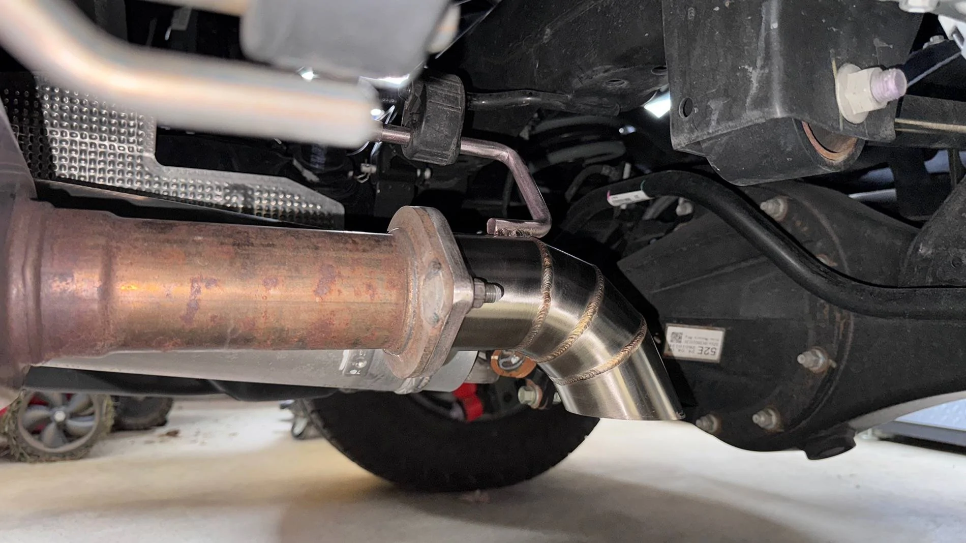 2024 Tacoma Exhaust Pipe IMG_2512