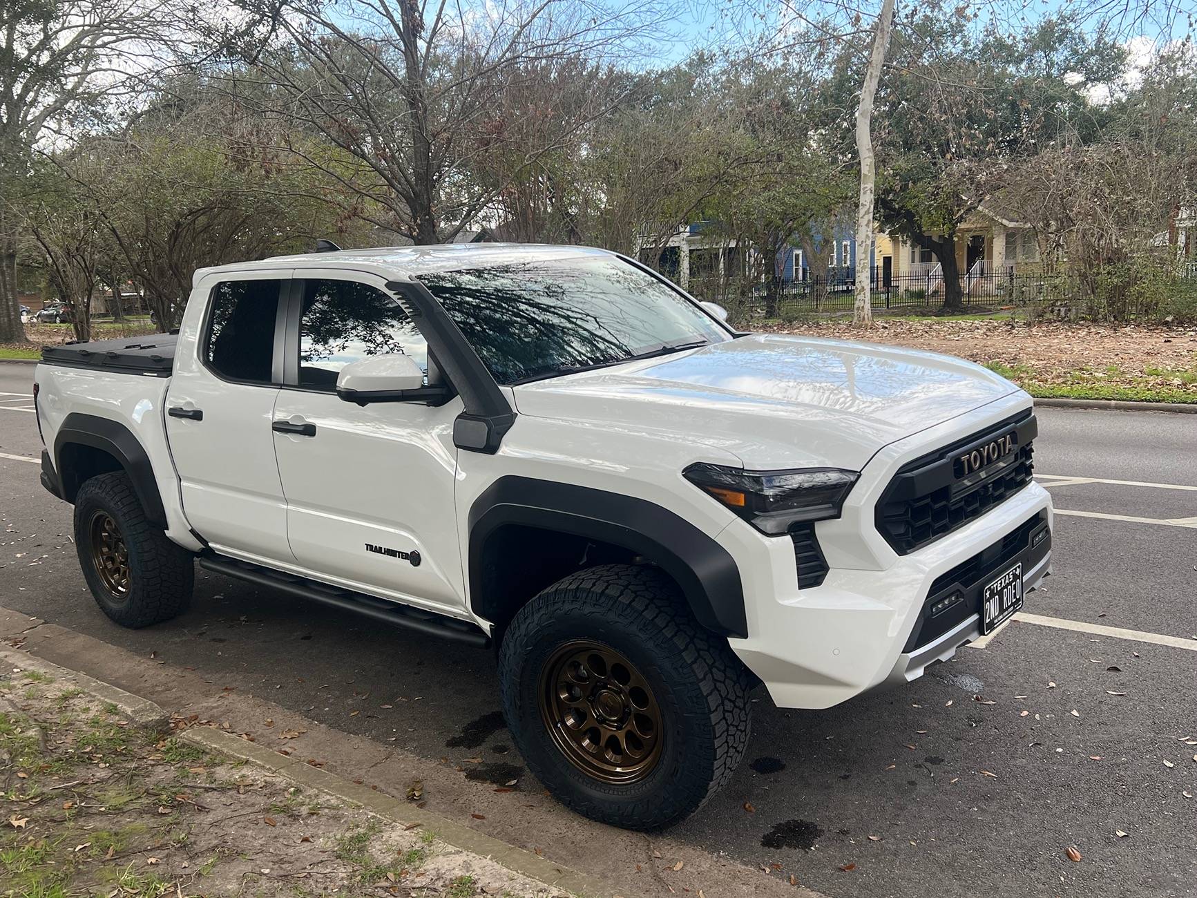 2024 Tacoma Trailhunter max tire size IMG_6107