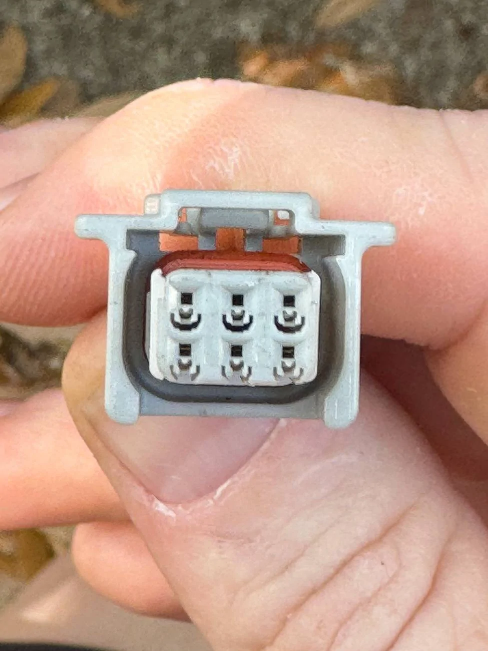 2024 Tacoma 12,000 vs 9,500 lb winches IMG_3404