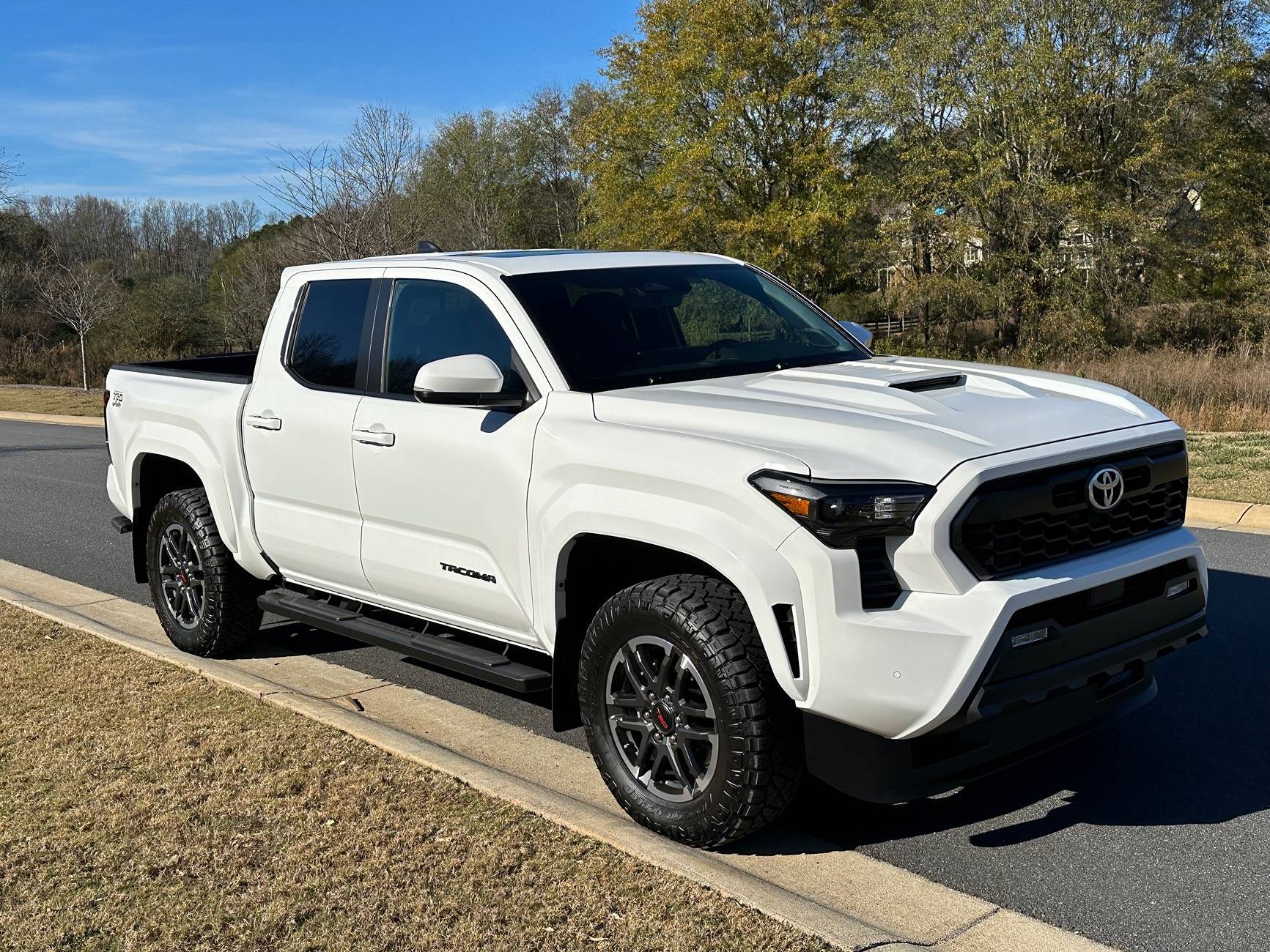 2024 Tacoma New 2024 TRD Sport Owner IMG_2909