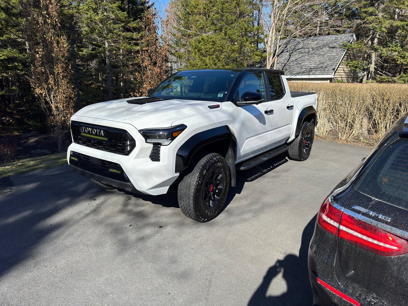 2024 Tacoma What did you do TO / WITH your 4th gen Tacoma today?! 👨‍🏭 🧰 📸 IMG_5572