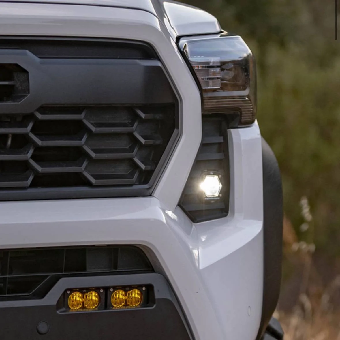 2024 Tacoma In fender Fog Lights???? IMG_0093