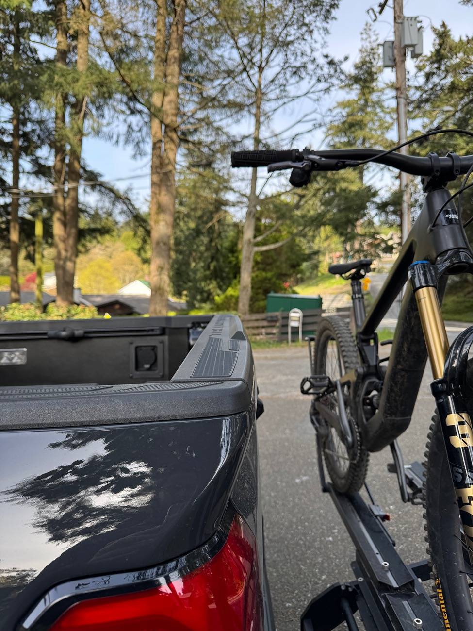 2024 Tacoma 1up bike rack and truck cap / AluCab canopy PSA IMG_1688