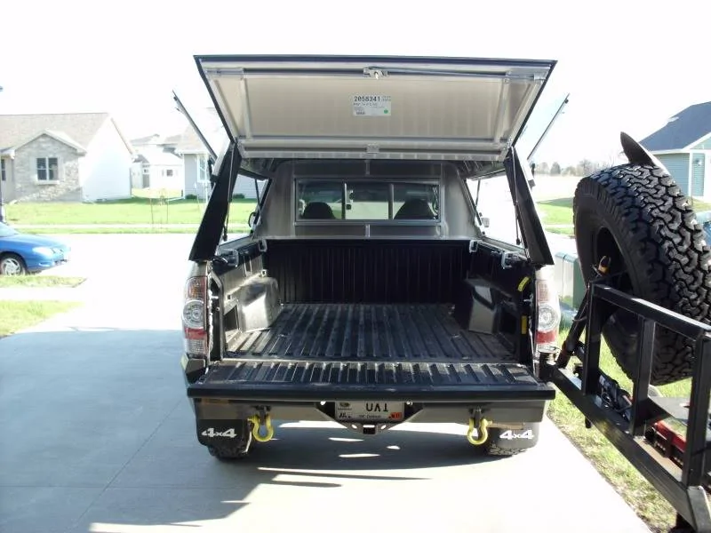 2024 Tacoma Rear Tire Carrier/Tailgate Swingout that does not block rear camera? DSCI0052