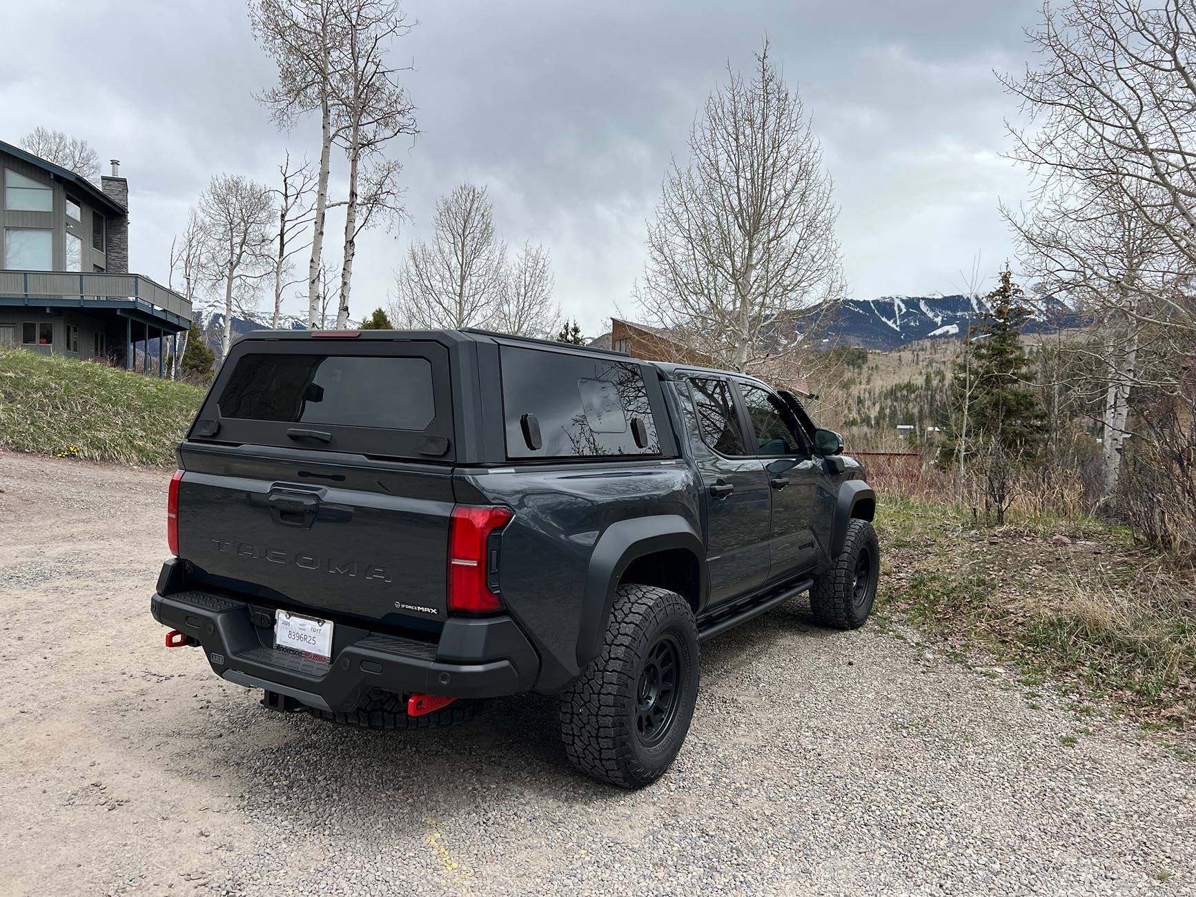 2024 Tacoma SmartCap EVO Sport on Trailhunter IMG_6538