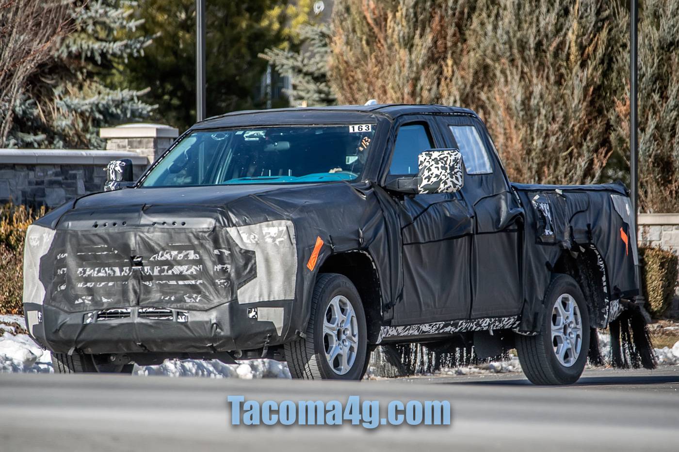 2024 Tacoma Next-Gen Toyota Tacoma Mules Caught Testing next-toyota-tacoma-mule-spied-16