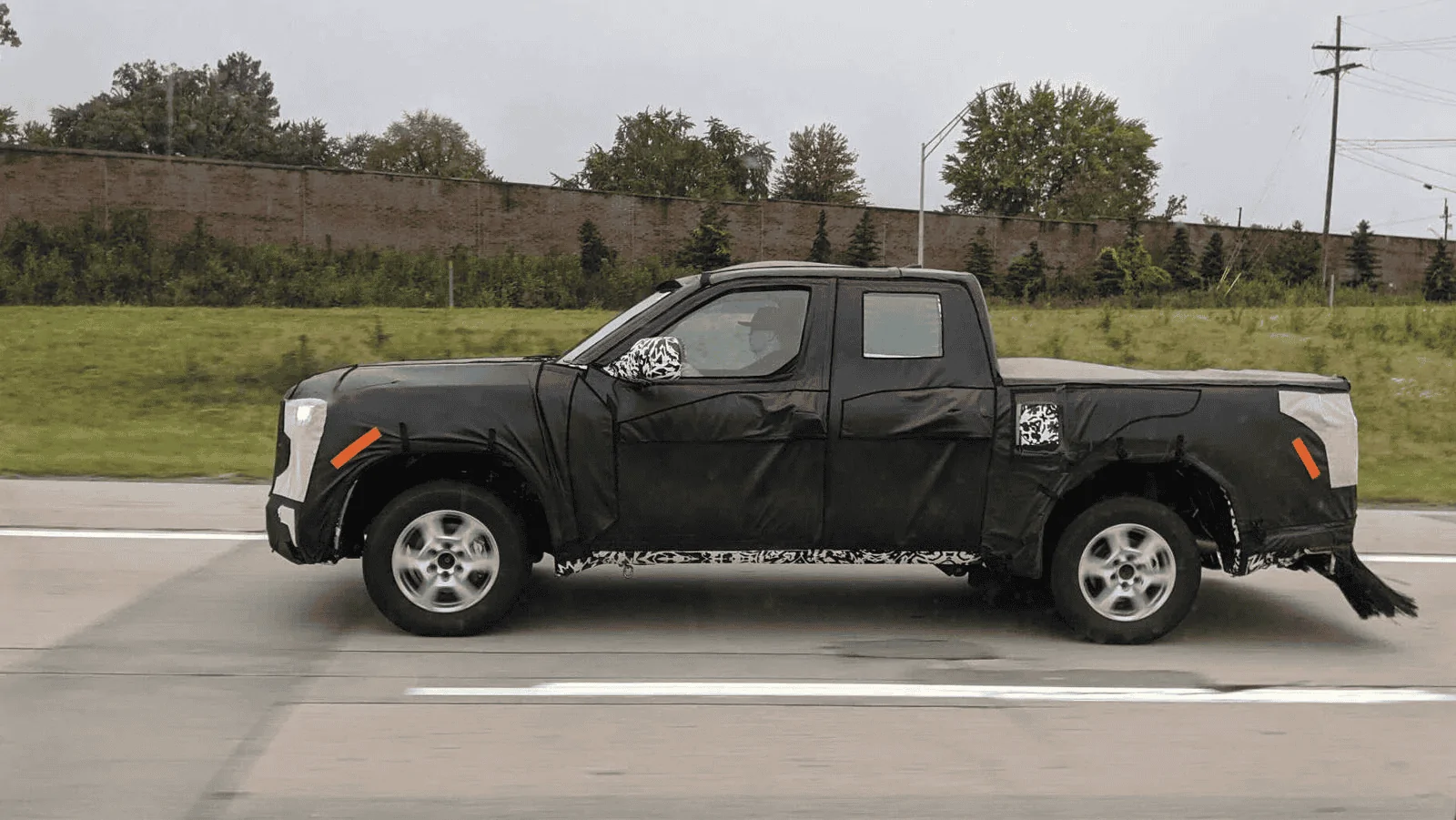 2024 Tacoma Off-Road Trim 2024 Tacoma prototype spotted (driving with Jeeps) in AZ 2342651cb5d7b09fcd45419260e5b31