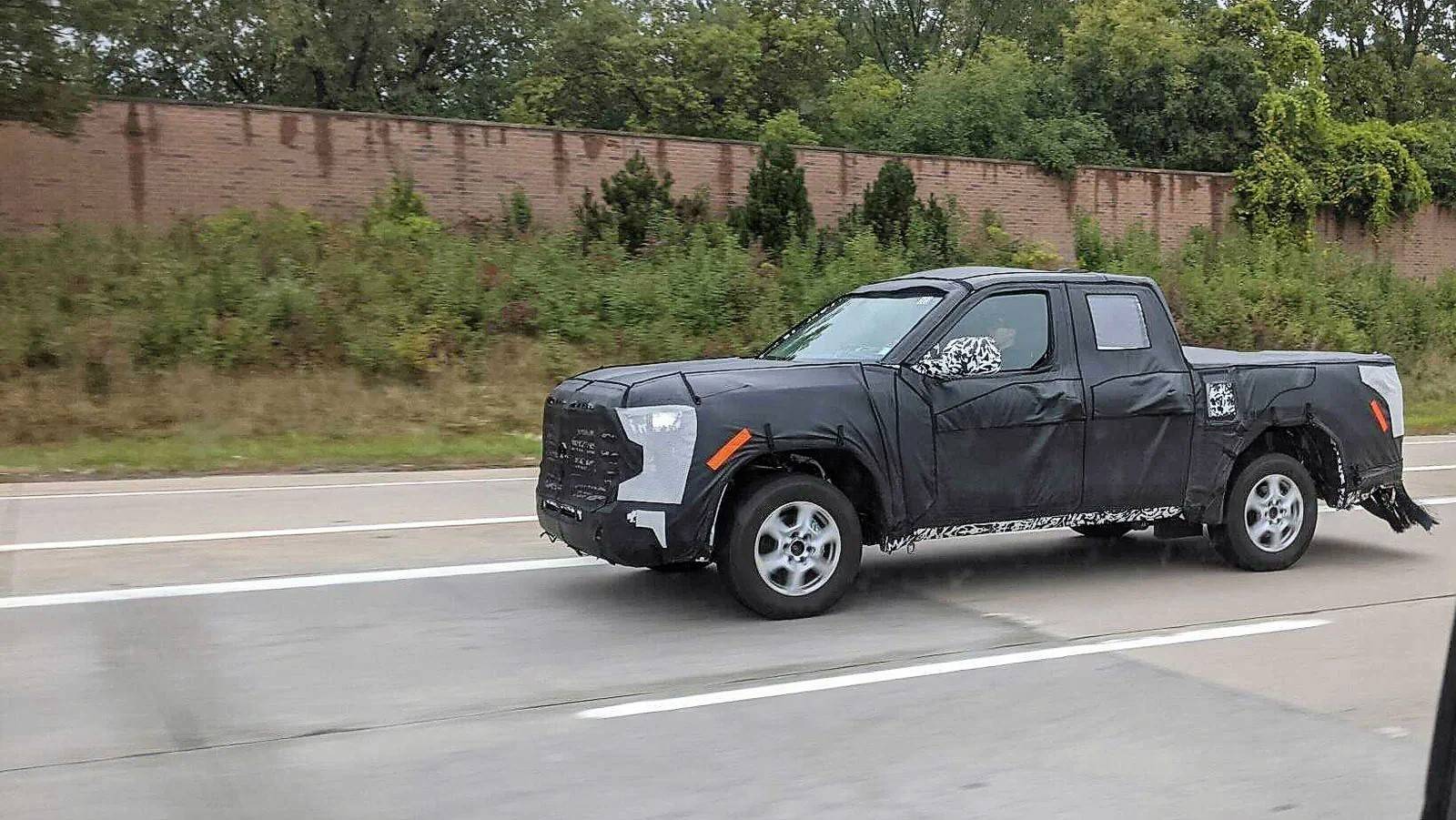 2024 Tacoma 2024 Tacoma Design Images Revealed in Patent! 📸 🕵🏻‍♂️ {filename}
