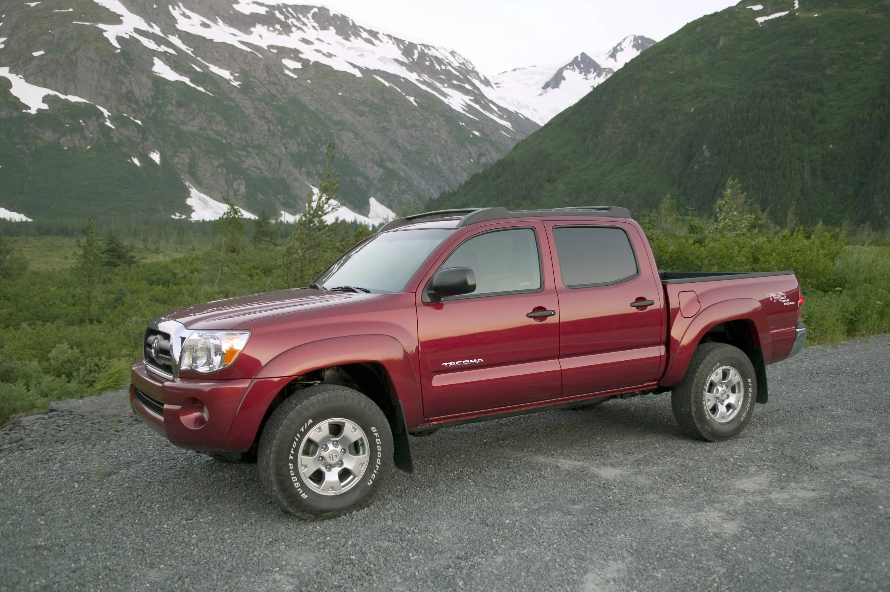 2024 Tacoma 2024 Tacoma Design Images Revealed in Patent! 📸 🕵🏻‍♂️ 2005072_19_05_Tacoma_DCab_OffRd_Pkg