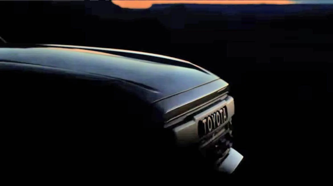 2024 Tacoma 2024 Tacoma Leaked Images Show Headlights, Grille, Hood + Coil Spring Rear Suspension 2024toyota-tacoma-silhouette-4