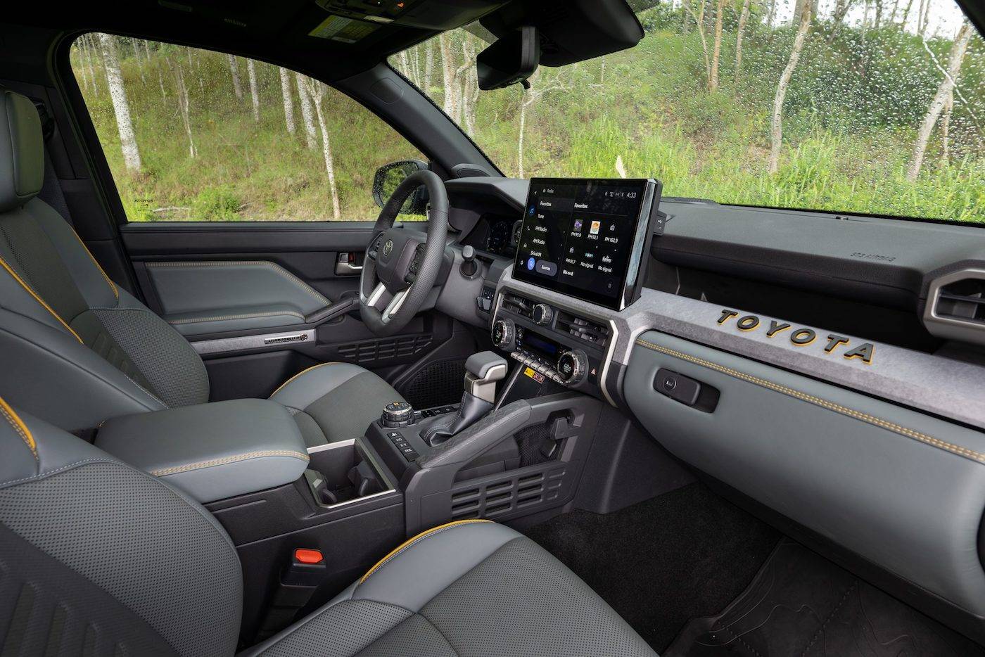2024 Tacoma 2024 Tacoma Trailhunter Photos & Videos (Exterior & Interior) 2024_Toyota_Tacoma_Trailhunter_053-scaled