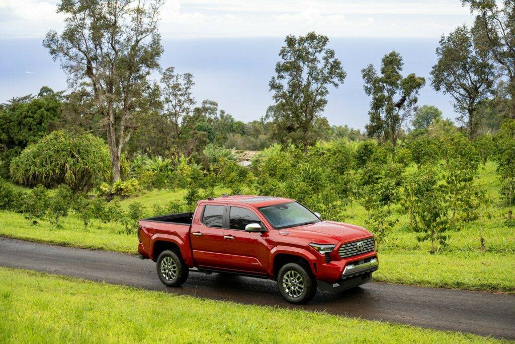 2024 Tacoma SUPERSONIC RED 2024 Tacoma Thread (4th Gen) supersonic-red-2024-tacoma-photos3