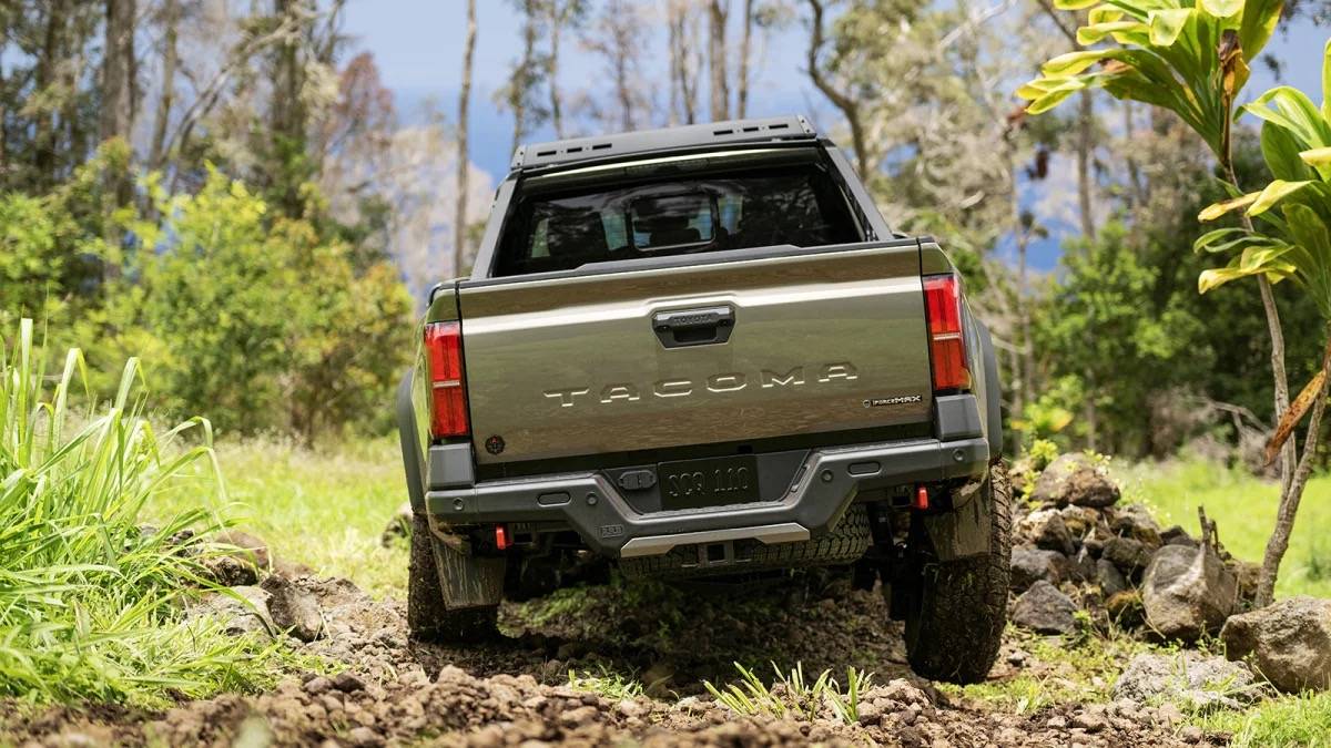 2024 Tacoma 2024 Tacoma Trailhunter Photos & Videos (Exterior & Interior) 2024_Toyota_Tacoma_Trailhunter_019-copy