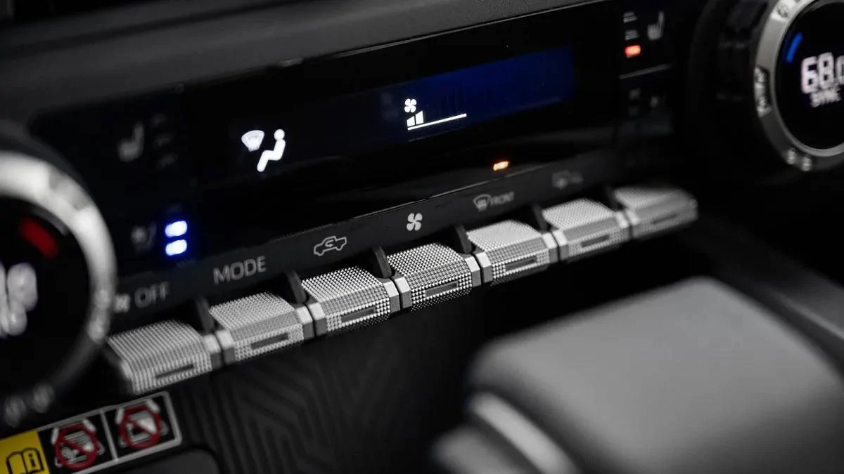 2024 Tacoma 2024 Tacoma Trailhunter Photos & Videos (Exterior & Interior) 2024_Toyota_Tacoma_Trailhunter_057-copy