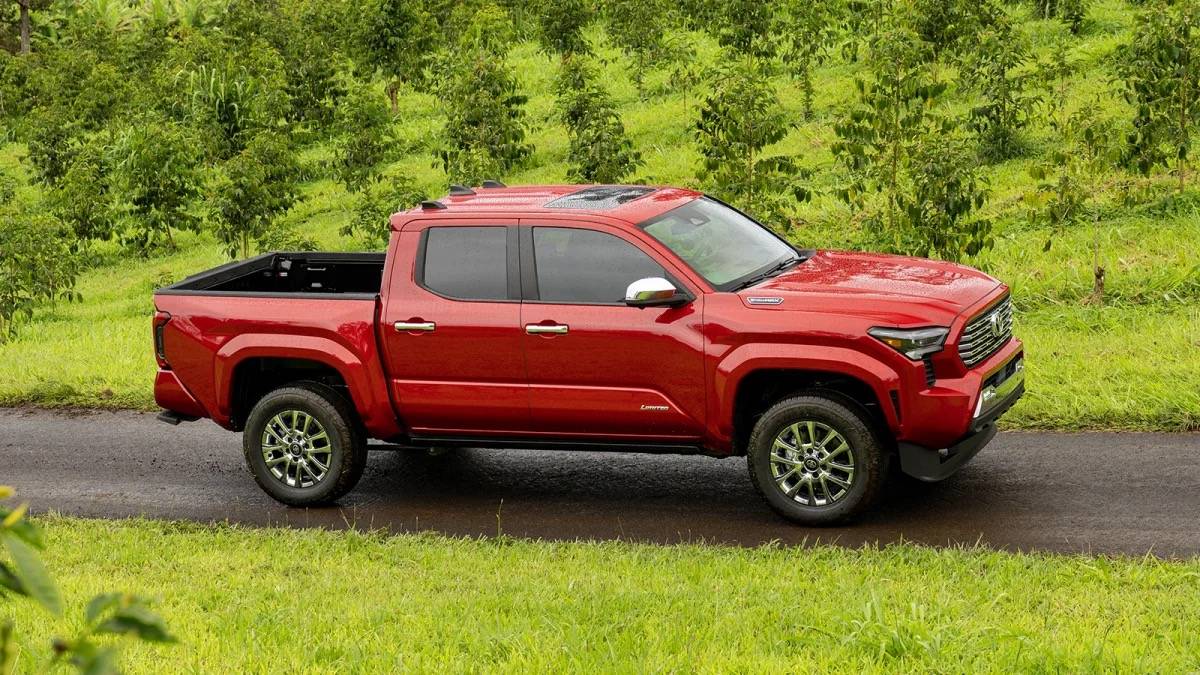 2024 Tacoma SUPERSONIC RED 2024 Tacoma Thread (4th Gen) Supersonic Red 2024 Tacoma Limited 4