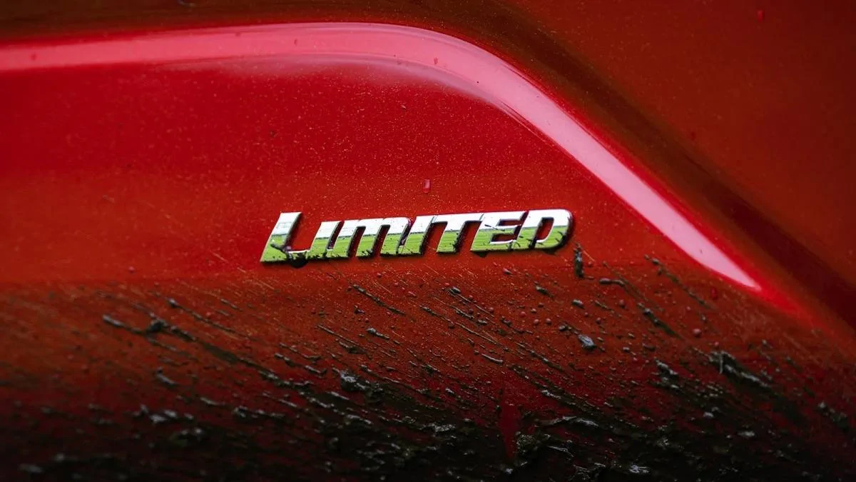 2024 Tacoma SUPERSONIC RED 2024 Tacoma Thread (4th Gen) Supersonic Red 2024 Tacoma Limited 14