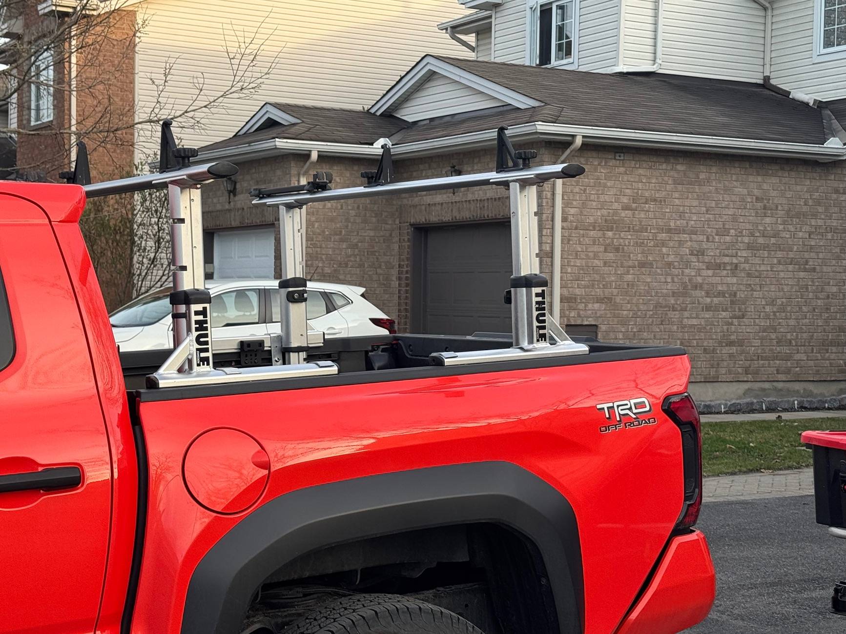 2024 Tacoma Installed this Thule xt422 exporter bed rack on my Gen 4 Tacoma IMG_7529
