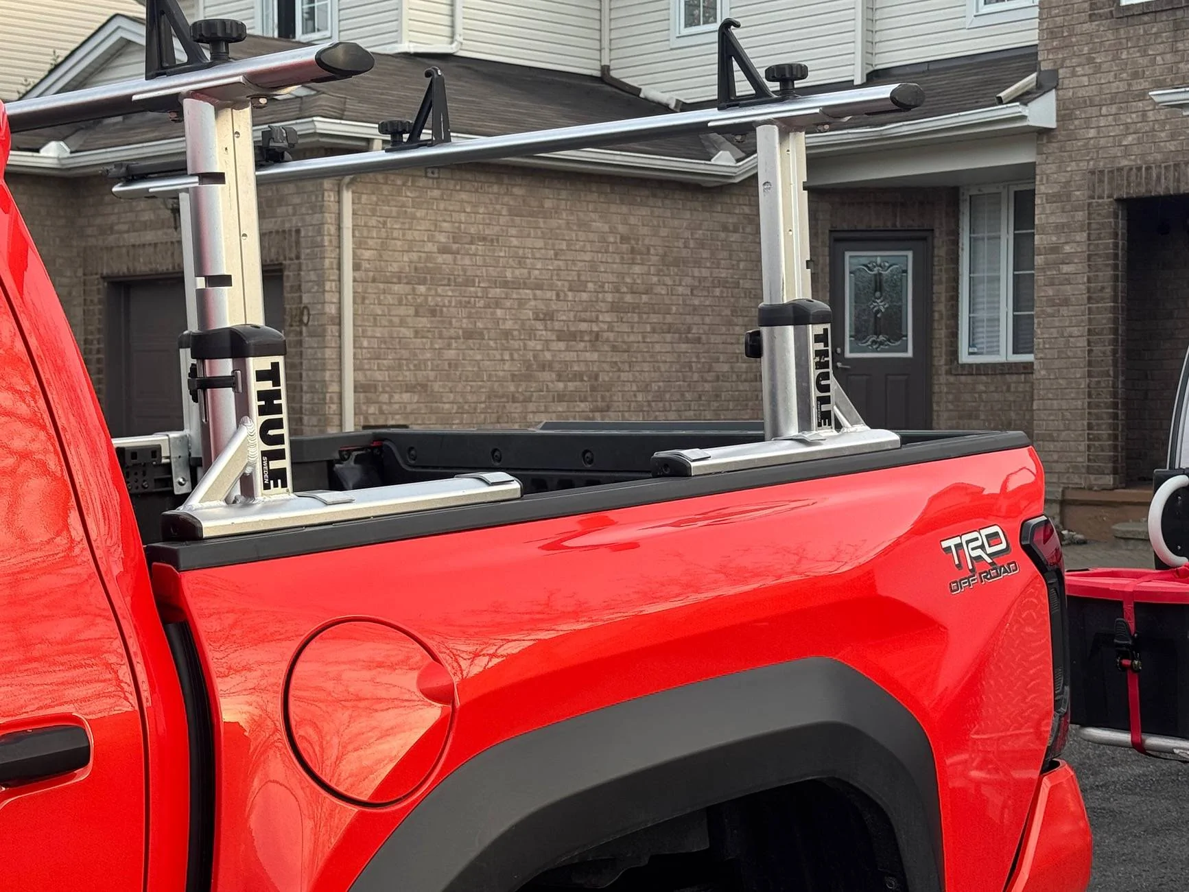 2024 Tacoma Installed this Thule xt422 exporter bed rack on my Gen 4 Tacoma IMG_7530
