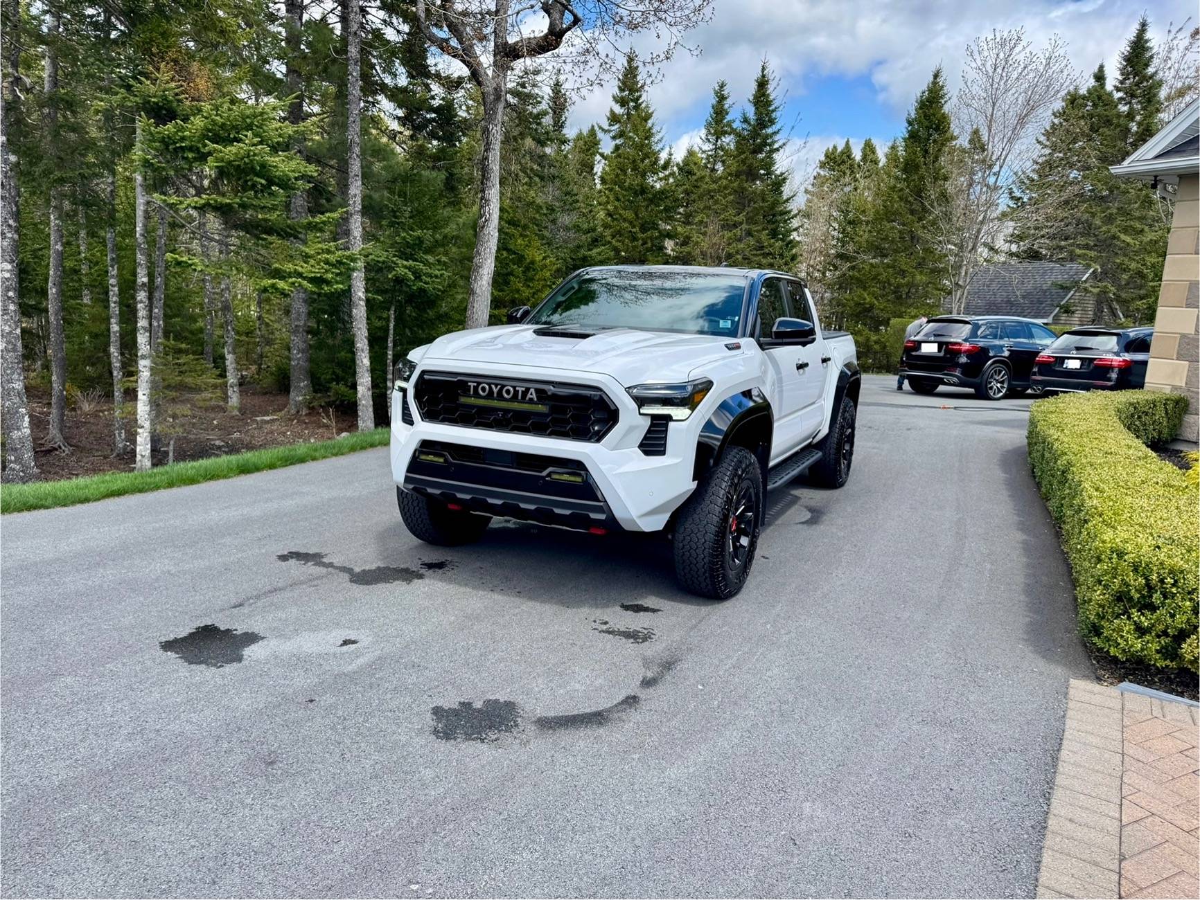 2024 Tacoma What did you do TO / WITH your 4th gen Tacoma today?! 👨‍🏭 🧰 📸 IMG_5817