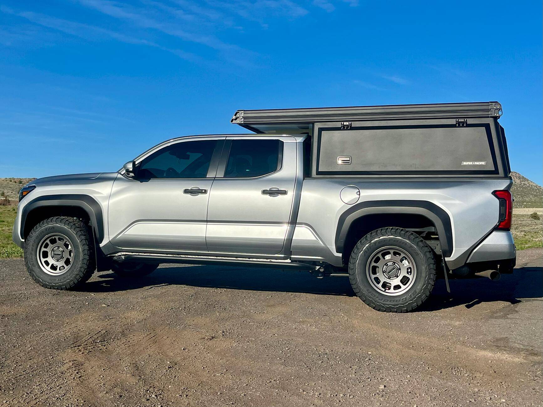 2024 Tacoma CELESTIAL SILVER METALLIC 2024 Tacoma Thread (4th Gen) tempImage5QfjQY