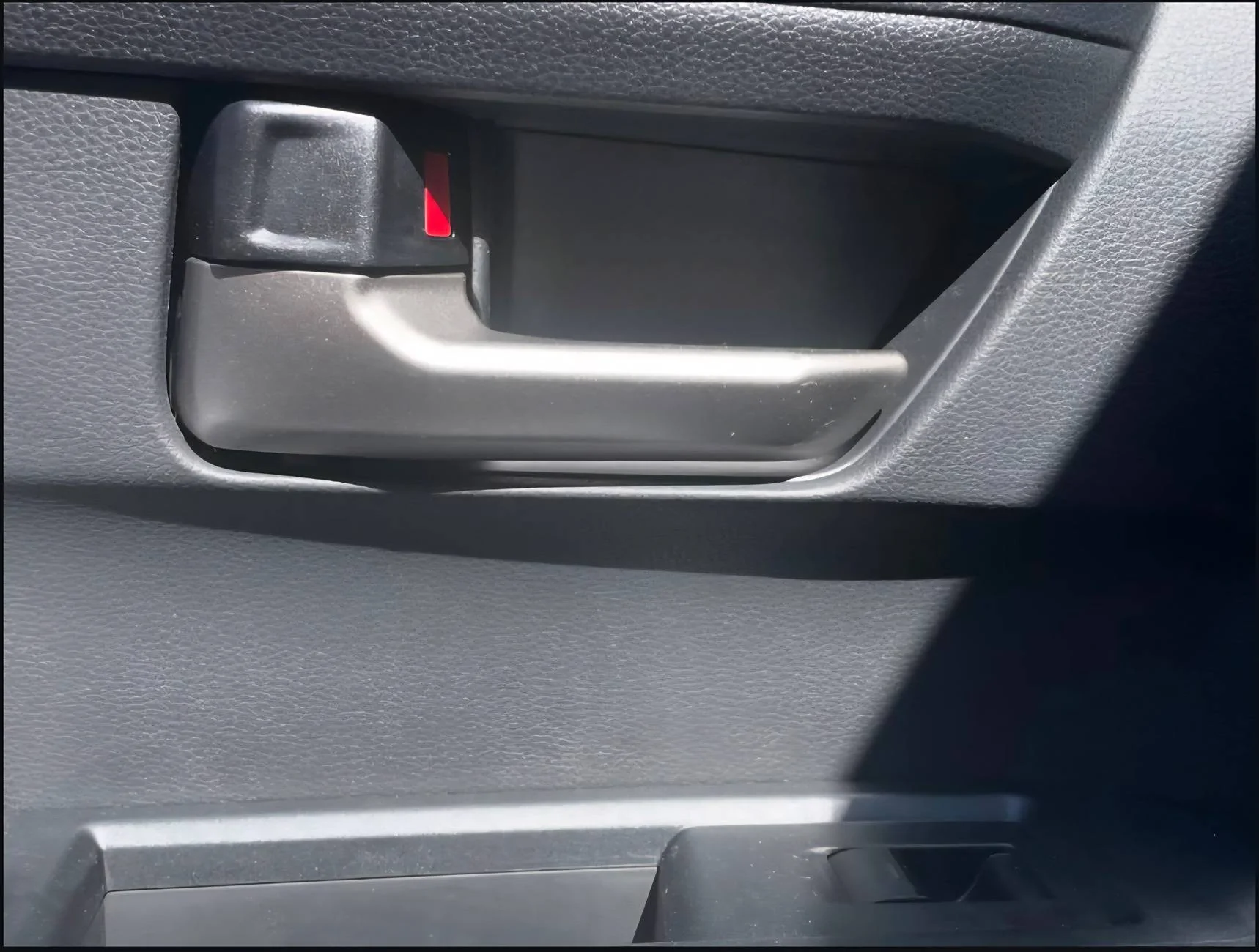2024 Tacoma Looking for Interior Door Handle Covers 2025 Screenshot_20250518_151057_Instagram