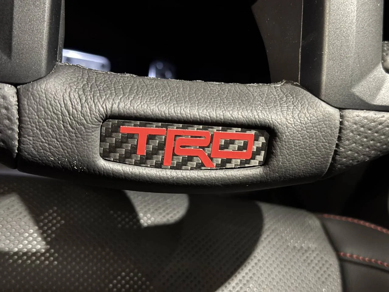 2024 Tacoma Steering wheel TRD decal replacement - carbon fibre DIY IMG_3849 Larg