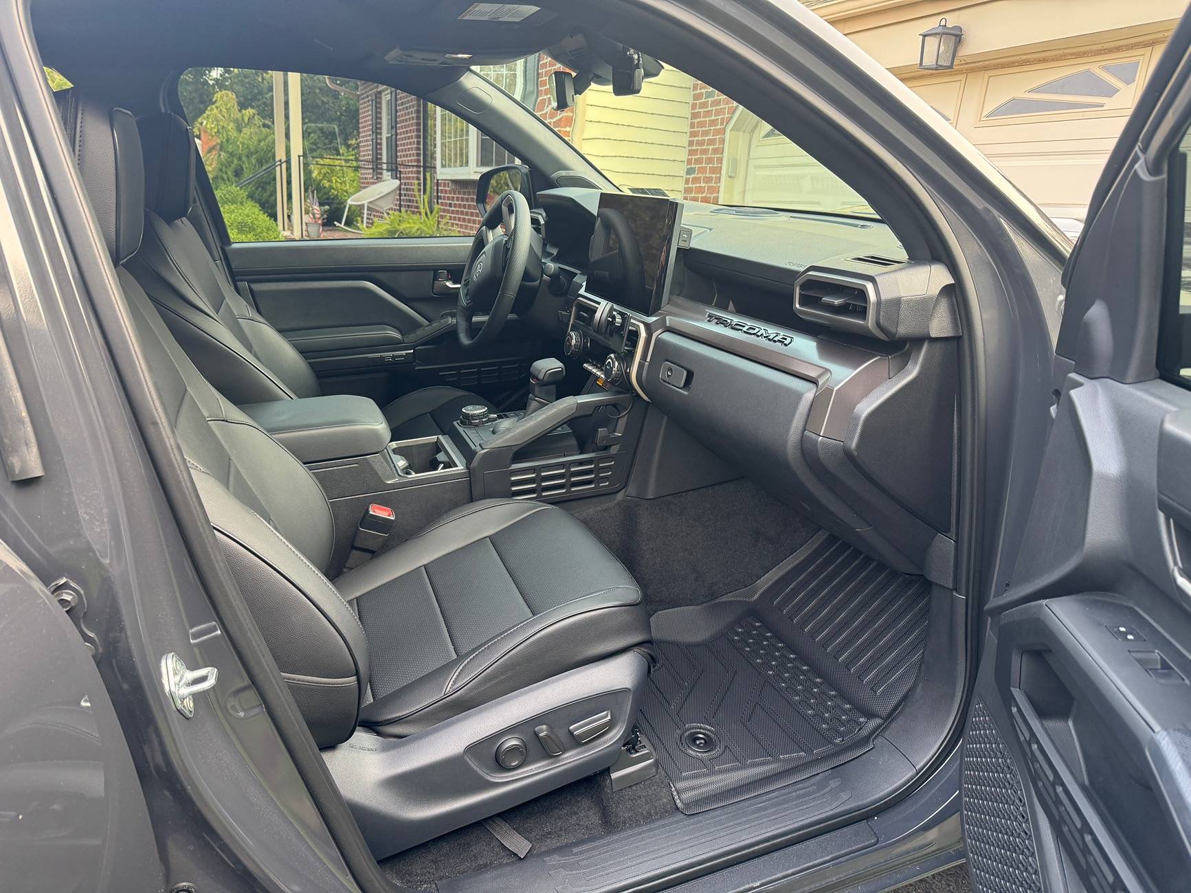 2024 Tacoma Zekzoop Floor Mats and Bed Mat Review IMG_9807